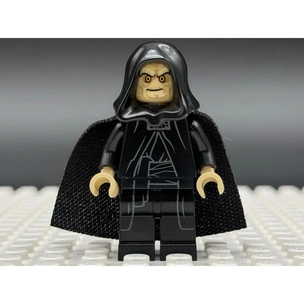 LEGO Star Wars Emperor Palpatine Minifigure with Force Lightning sw0631a